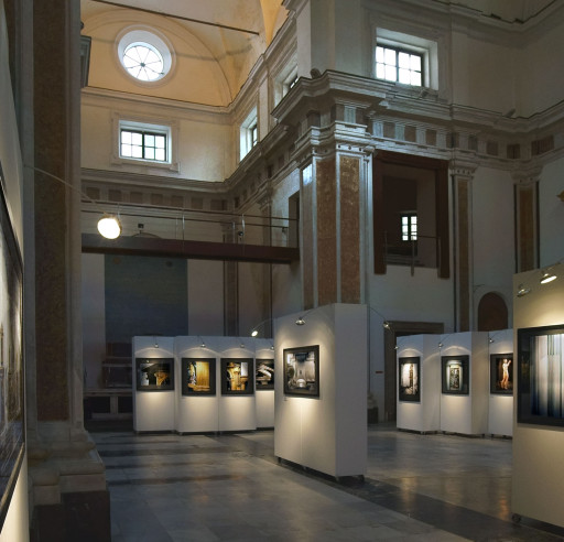 Sala de Exposiciones del Instituto Cervantes. Iglesia de Santa Eulalia de los Catalanes. Palermo. 2014